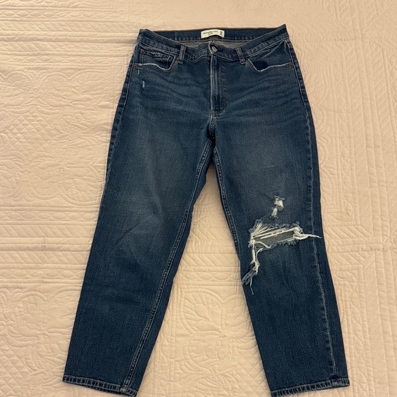 Abercrombie & Fitch Denim - Ripped Abercrombie Jeans